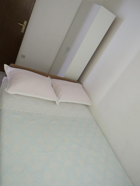 Apartments Lovric - 30 Meters To The Beach トロギール エクステリア 写真